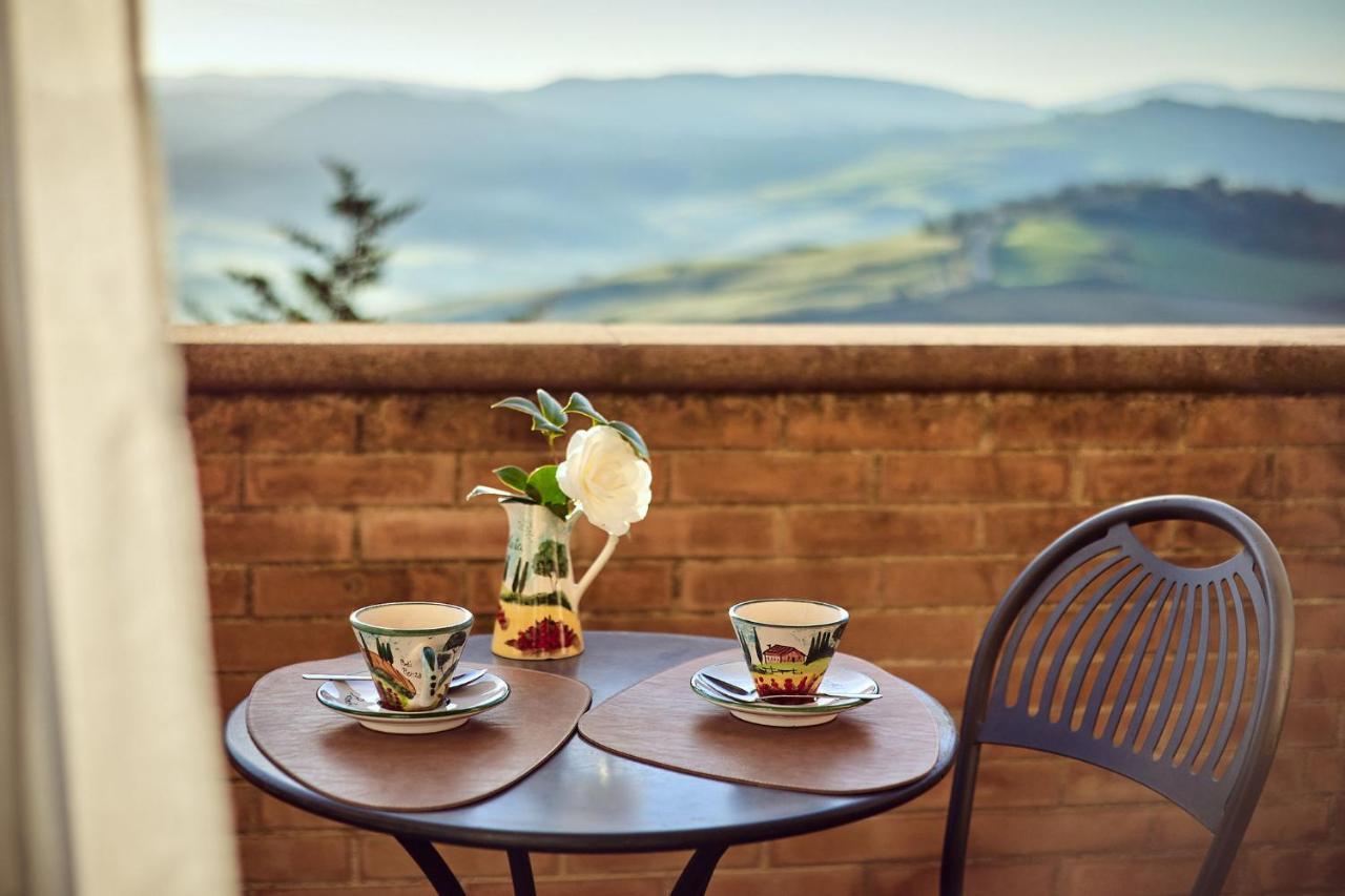 Piccolo Hotel La Valle П'єнца Екстер'єр фото